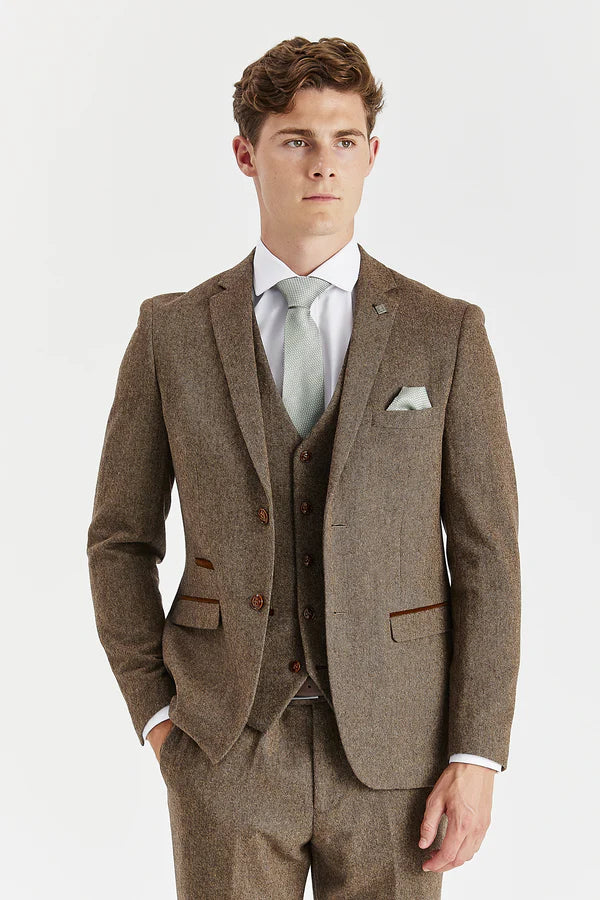 Paul Andrews - Oscar Brown Tweed Three Piece Suit