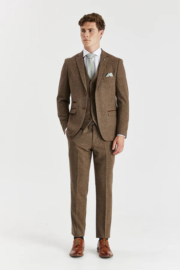 Paul Andrews - Oscar Brown Tweed Three Piece Suit